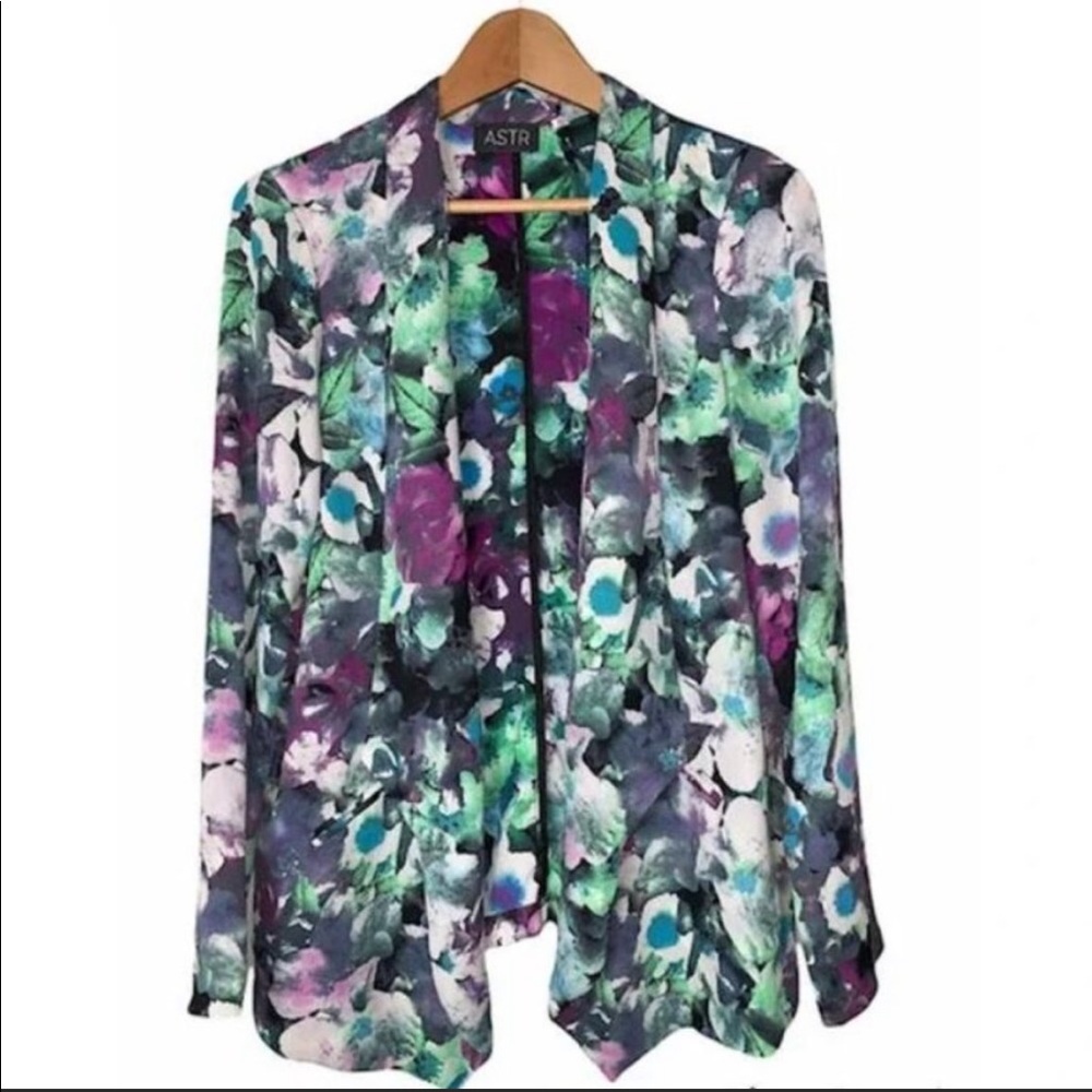 ASTR unlined blazer.